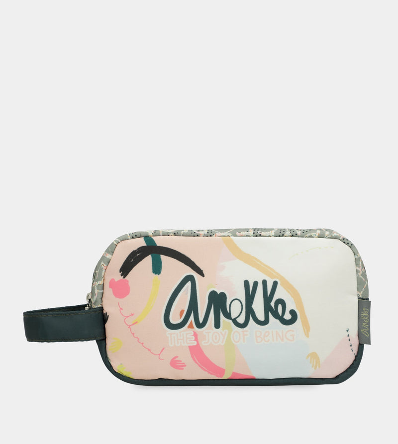 Smart small travel bag